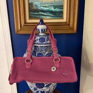 Women’s The Sak Pink Crochet Knit Two-Handled Zippered Barrel Shoulder Bag